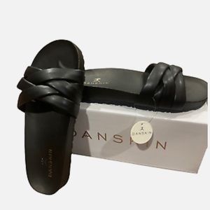 Danskin Lavish Slides Size 8 NWT